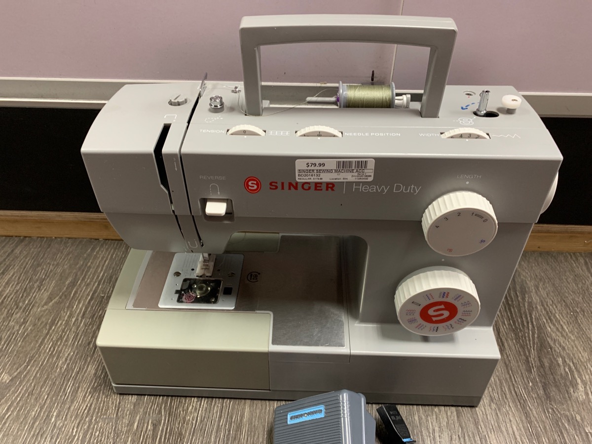 SINGER HD6380M HEAVY DUTY SEWING MACHINE Very Good Big Dog Pawn