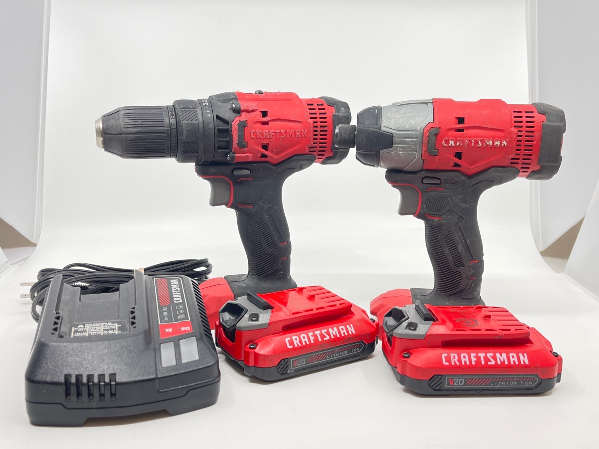 CRAFTSMAN CMCF800/CMCD700 Set Like New | Buya