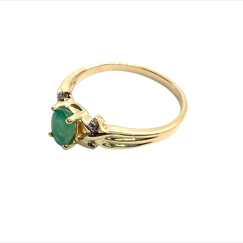 Emerald Lady's Stone & Diamond Ring 4 Diamonds .04 Carat T.W. 10K ...
