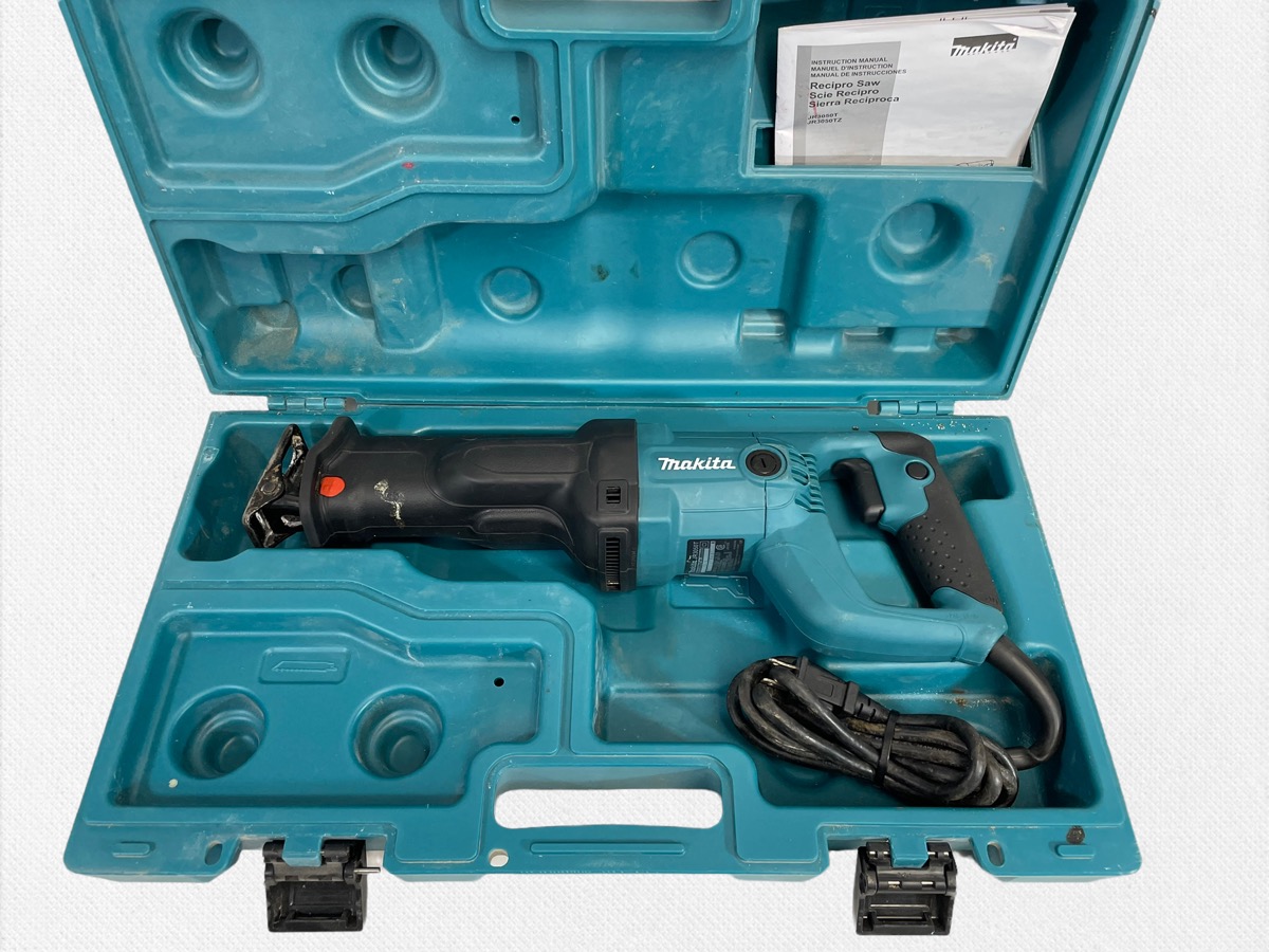 Makita JR3050T 11 Amp 11/8Inch Variable Speed Corded Reciprocating Saw Very Good Heartland