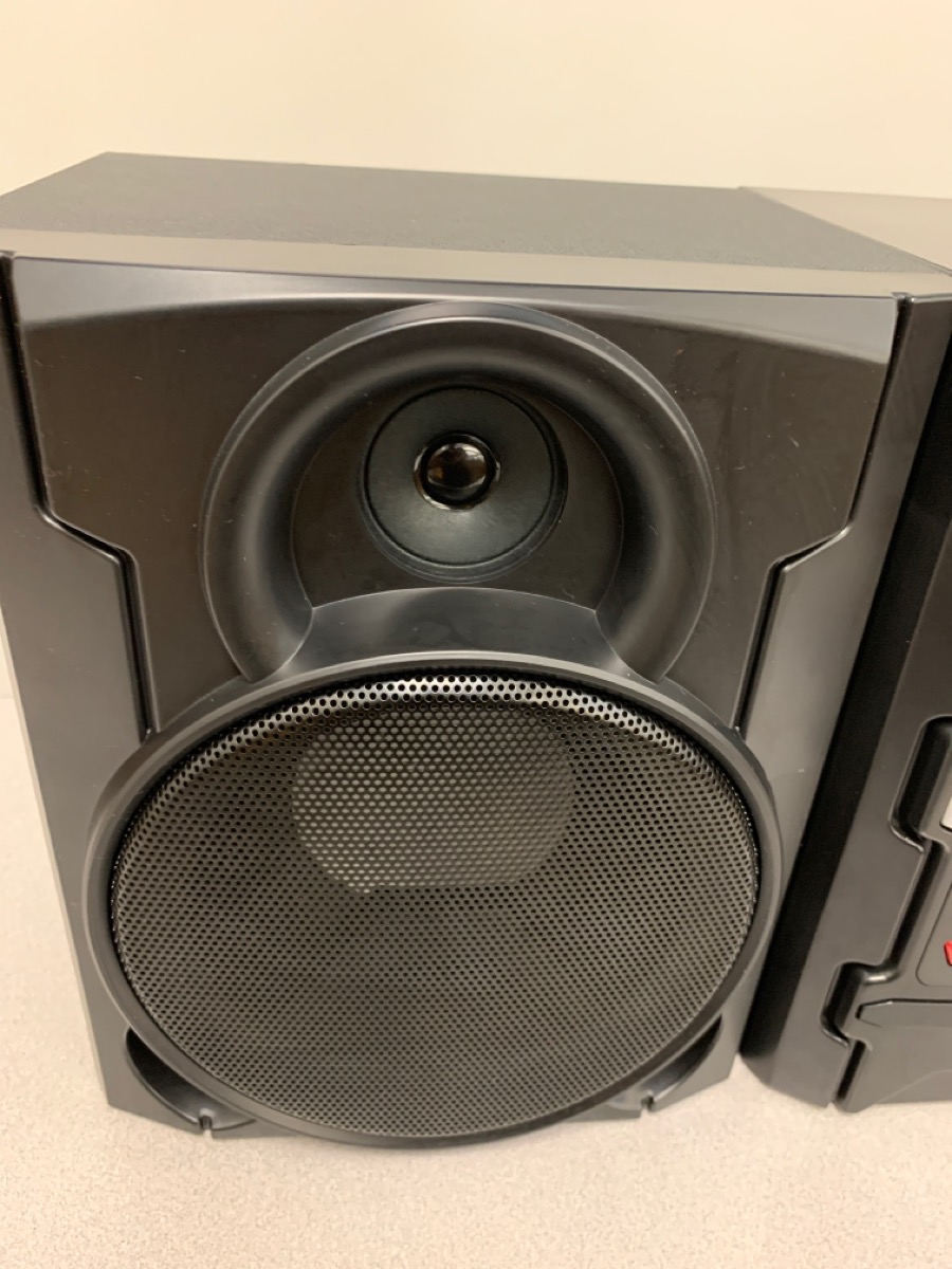 Mini Home Stereo Bluetooth 200 Watt Music System w/ CD Player and FM Radio USB Good Buya