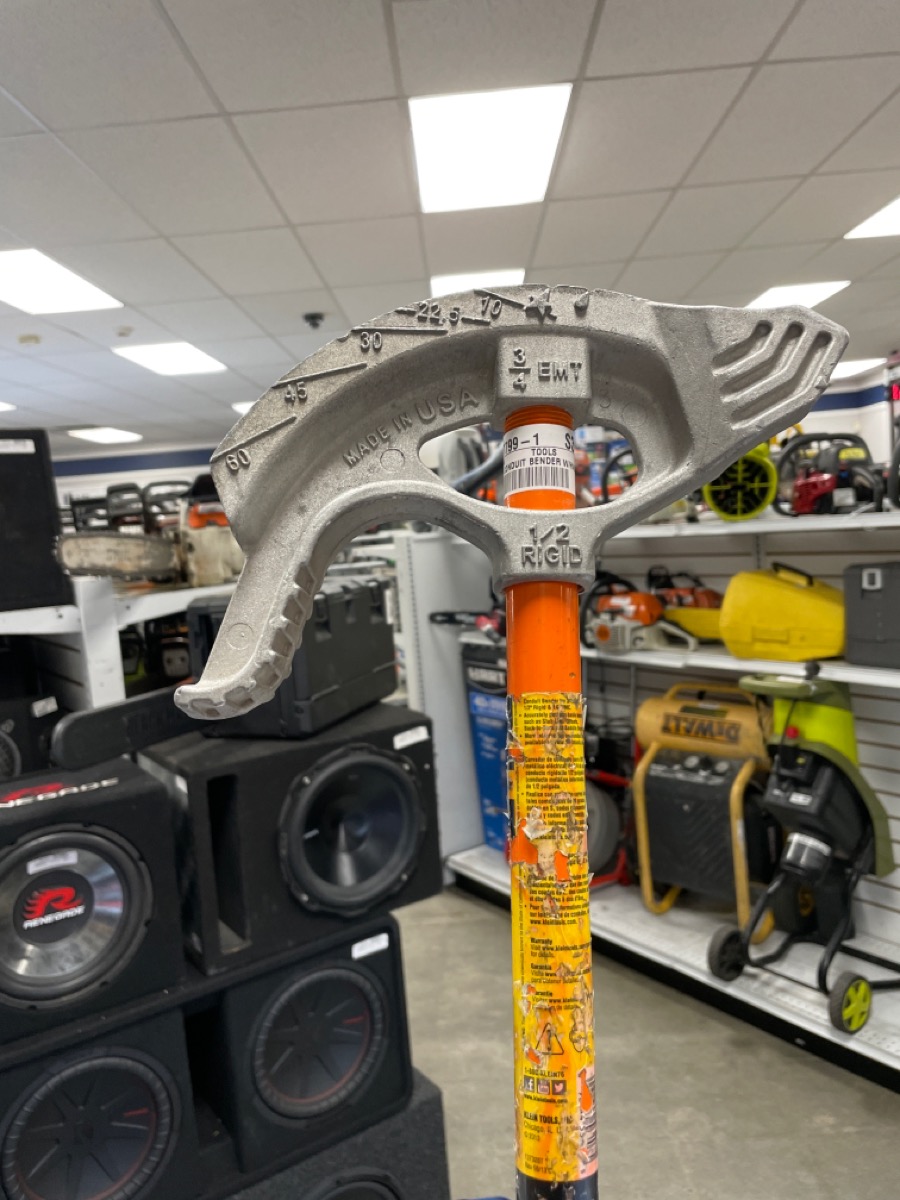 Klein Tools 3/4 in. Conduit Bender and Handle 56207ER Very Good Pawn