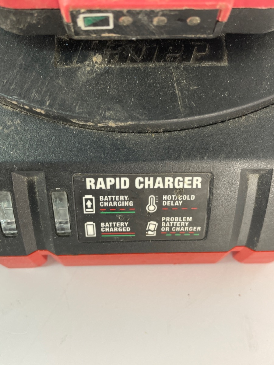 BAUER 1704CB Rapid Charger and (2) 20V 1.5ah Batteries (aecmr) Very