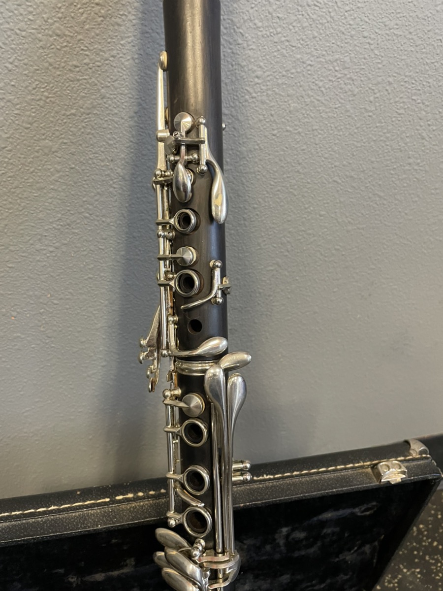 YAMAHA YCL 255 STUDENT IN PADDED HARD CASE W/ 2 REEDS Good