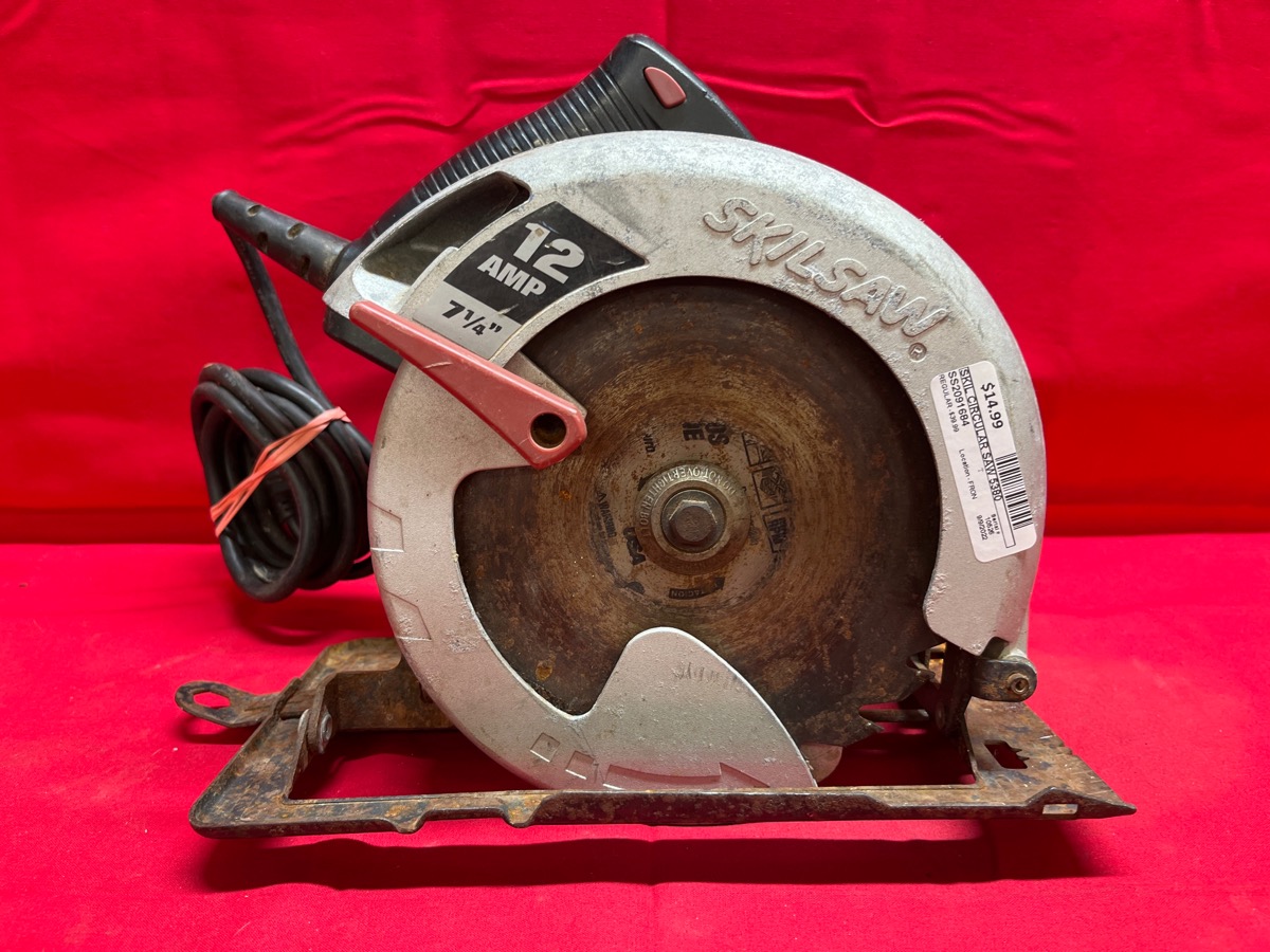 Skilsaw Model 5380 7.25" Circulaw Saw Acceptable Buya