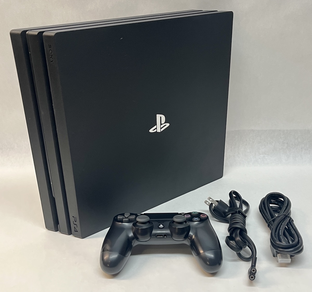 SONY PS4 - SYSTEM PRO - CUH-7215B - 1TB w/Controller Very Good ...