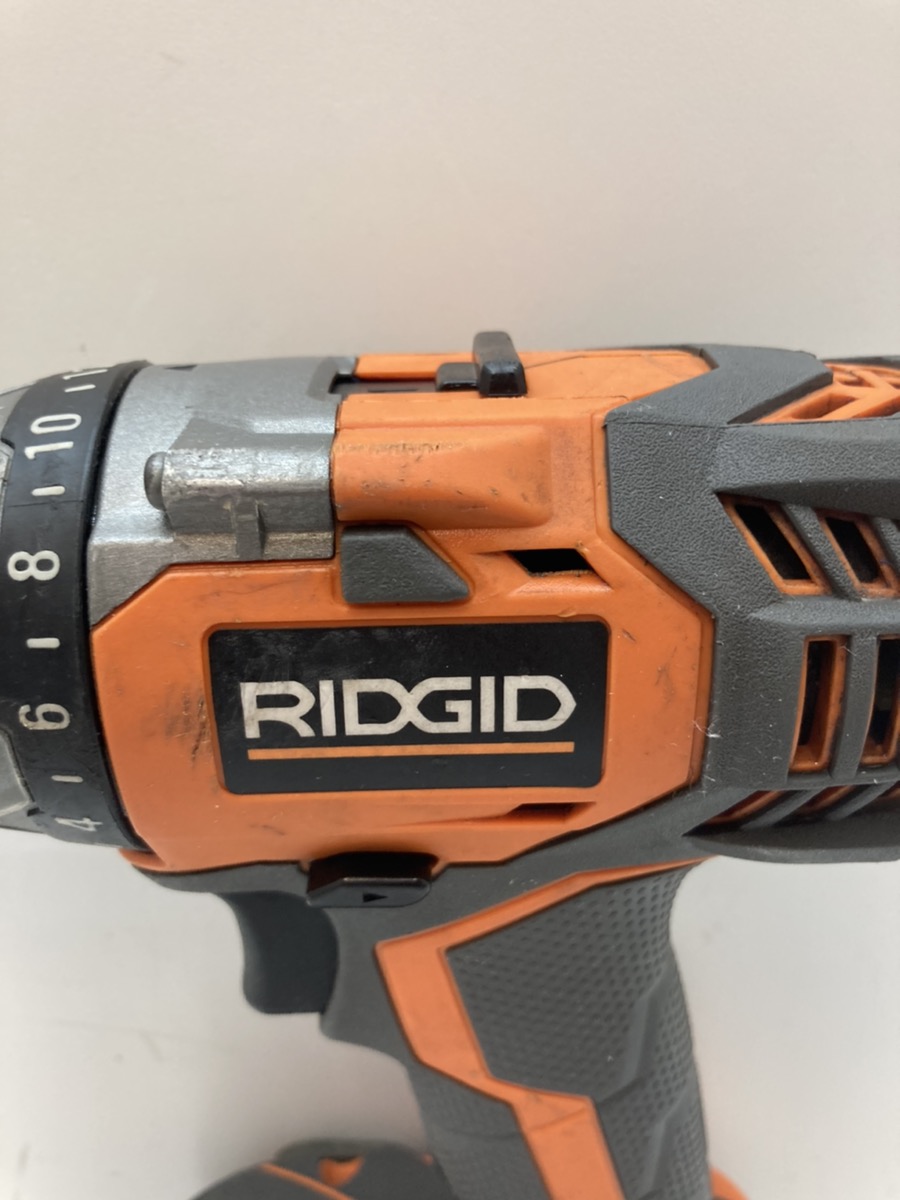 Ridgid R86008 18V LithiumIon 1/2" Cordless Drill/Driver With 2Ah