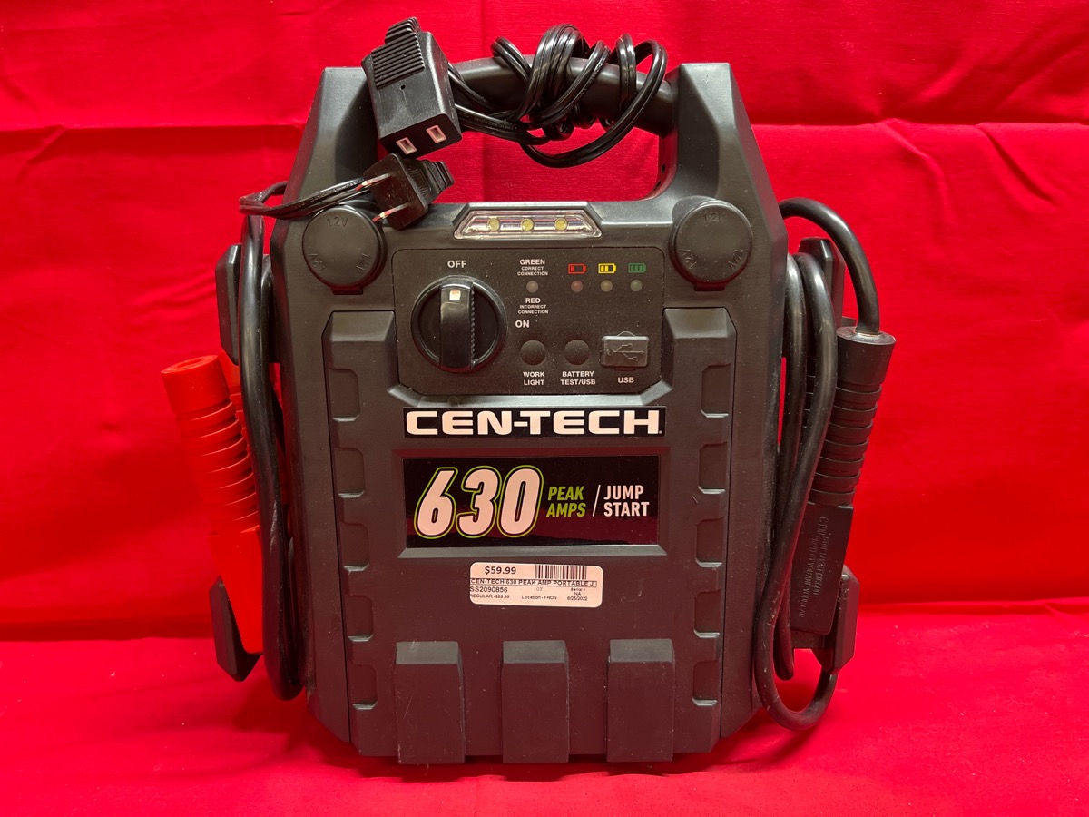 CenTech 630 Peak Amp Portable Jump Starter and Power Pack Like New