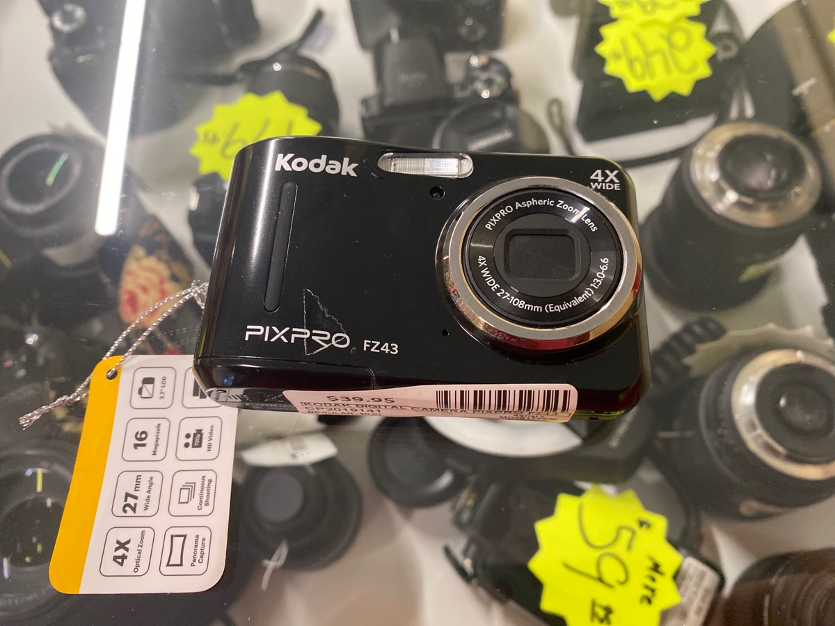 KODAK PIXPRO FZ43 Like New Buya