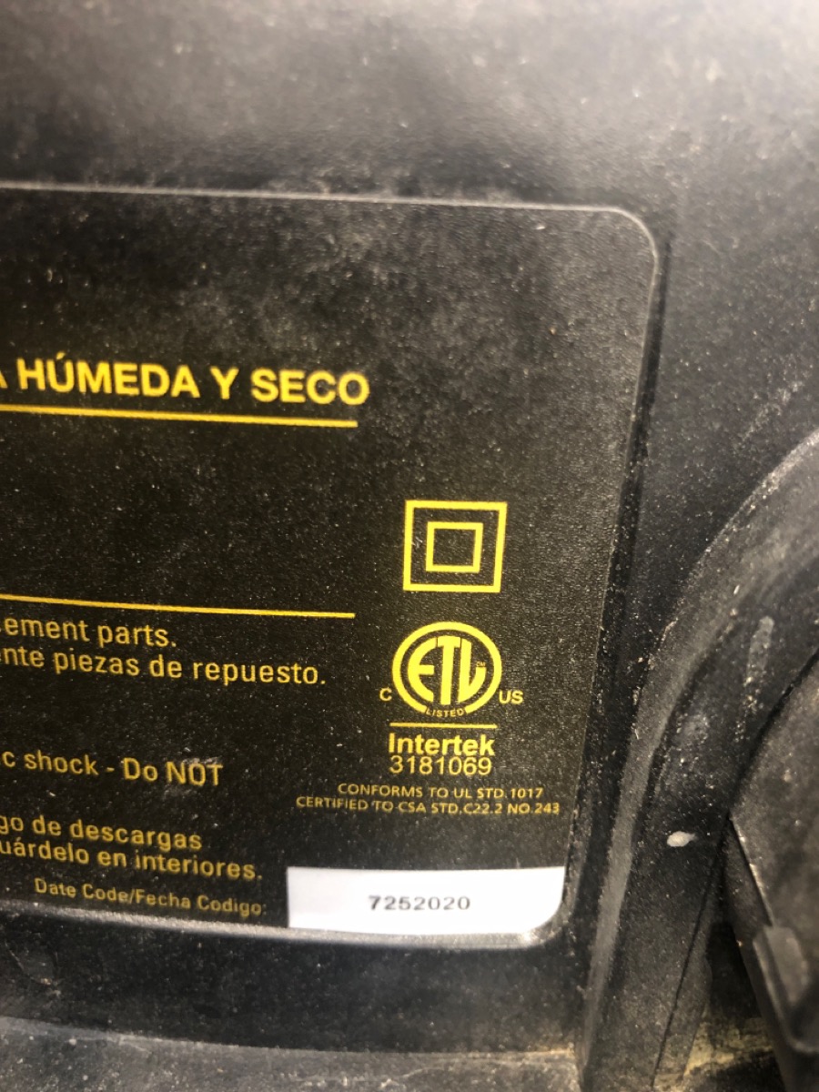 DEWALT MODEL DXV10SA WET DRY VACUUM, WITH ATTACHMENTS, CANISTER SHOP