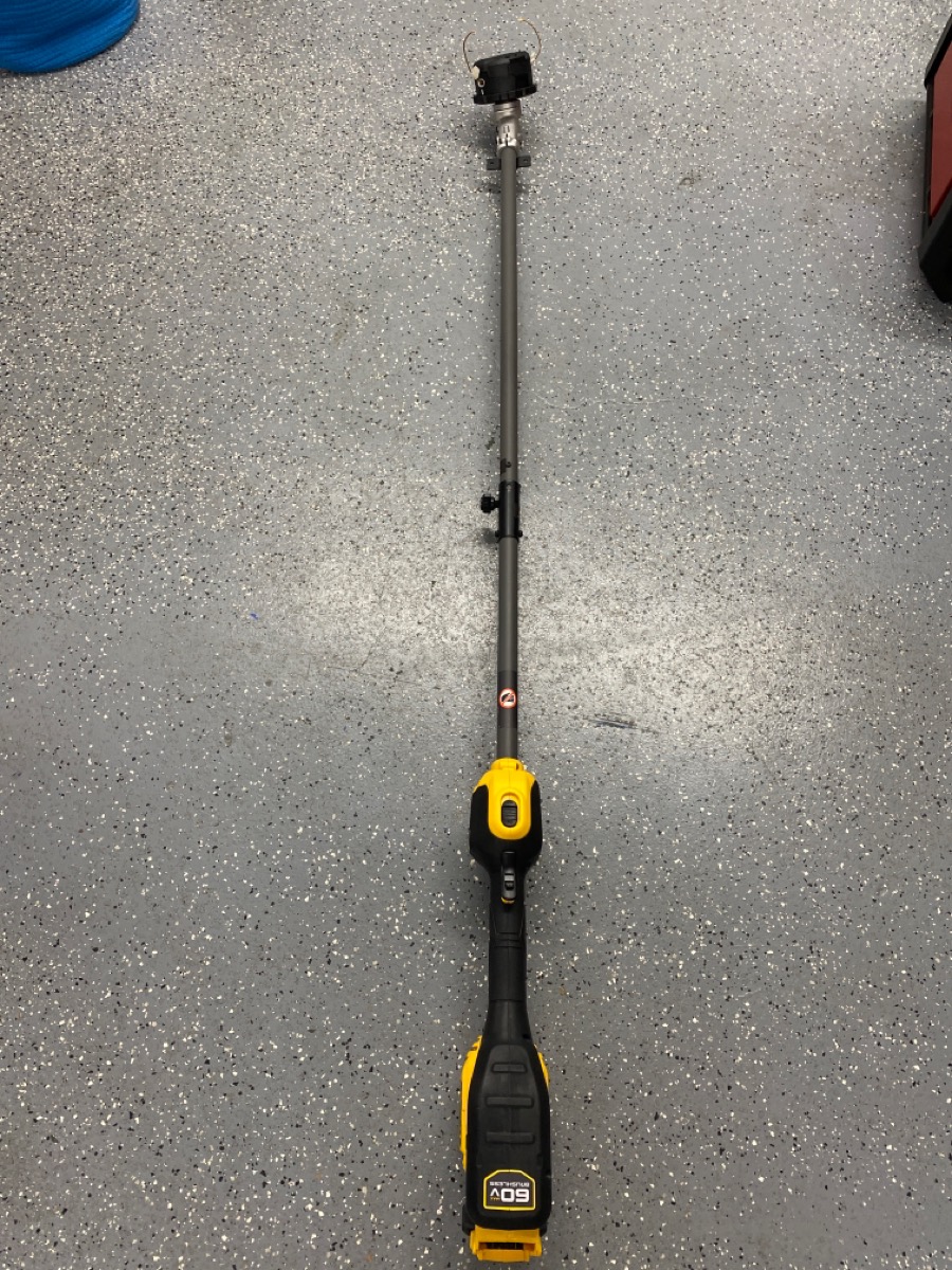 DEWALT DCST972 60V MAX Brushless Cordless Battery Powered String