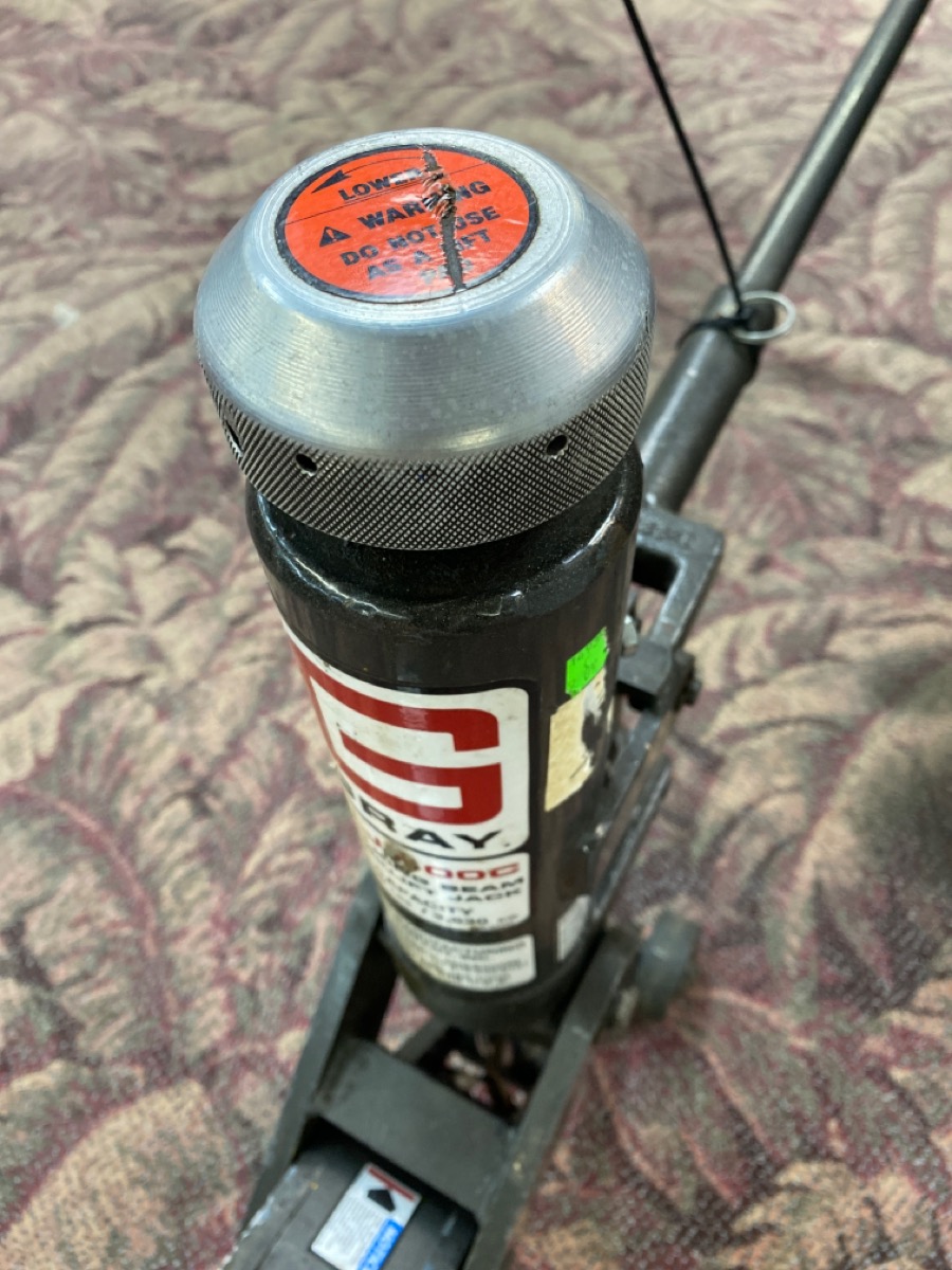 Gray 4 Ton Heavy Duty Forklift Jack FLJ400C Very Good