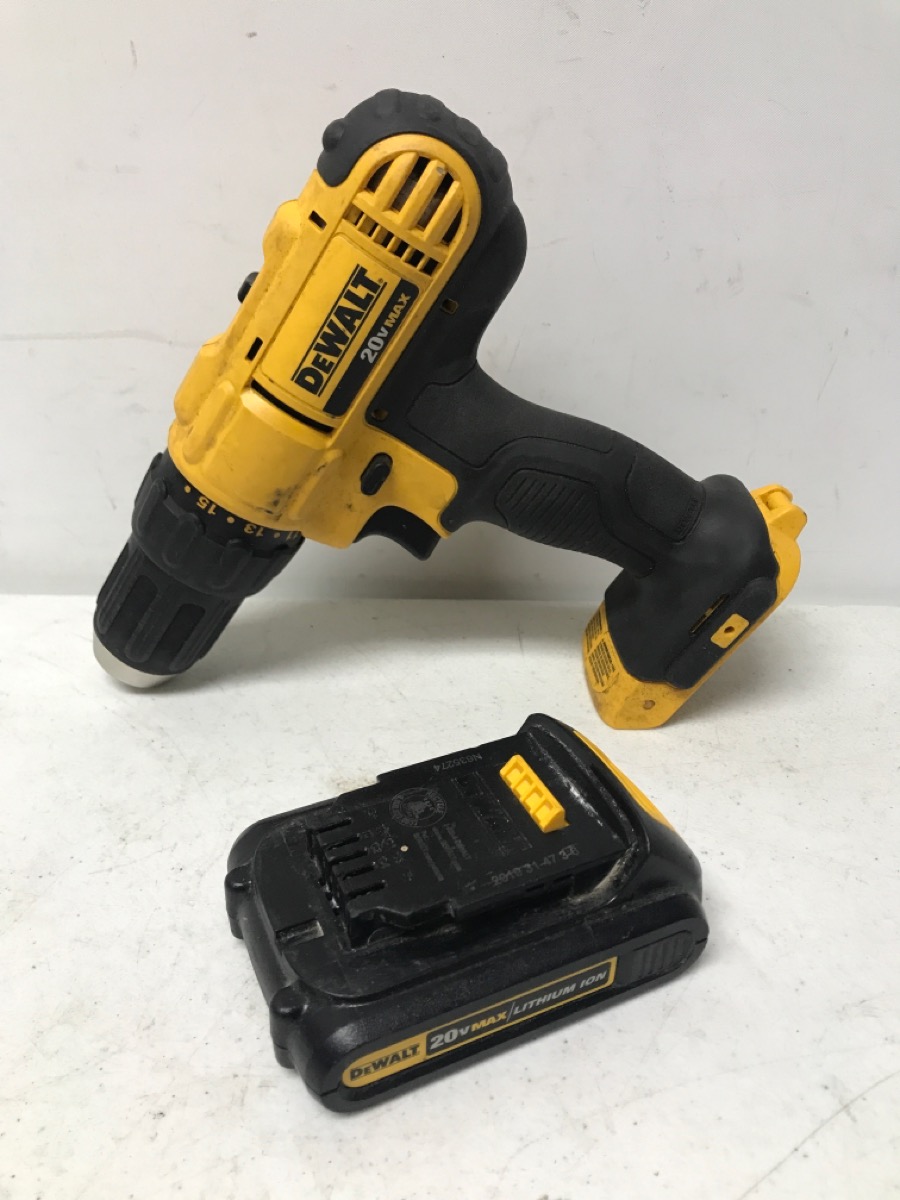 DEWALT DCD771 CORDLESS DRILL W/1.5AH BATTERY (rlls) Very Good Buya