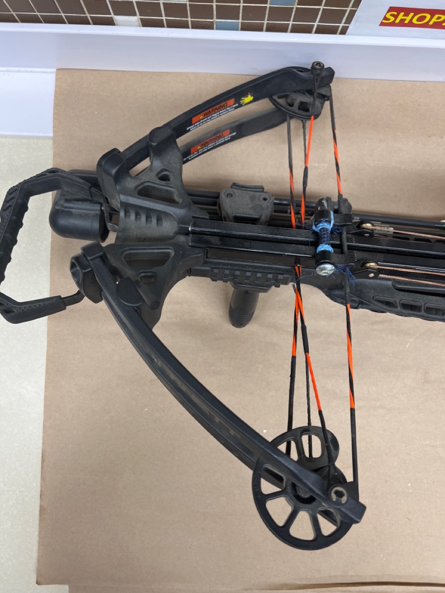 ARCHERY EXPLORER XP370 CROSSBOW Good Buya