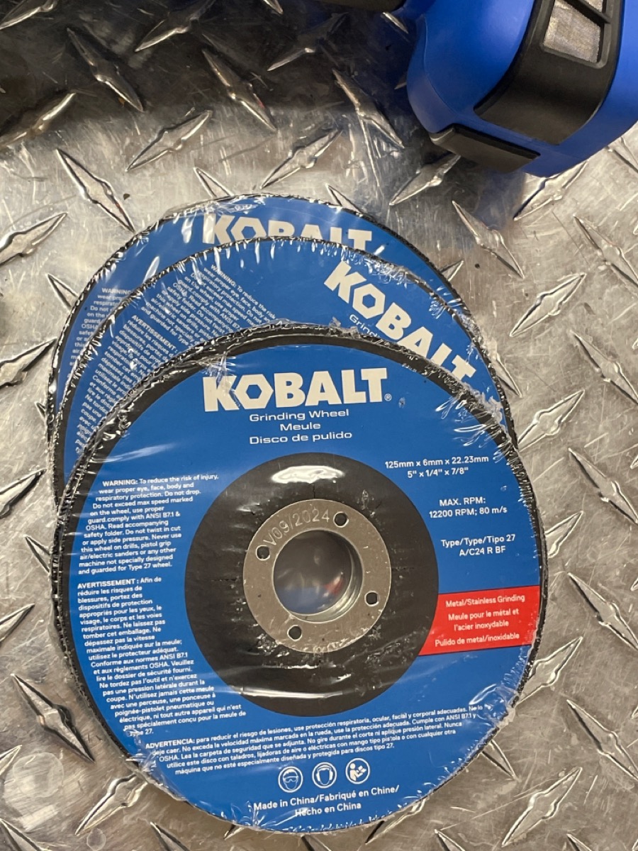 KOBALT ANGEL GRINDER & MULTITOOL SET Good Buya