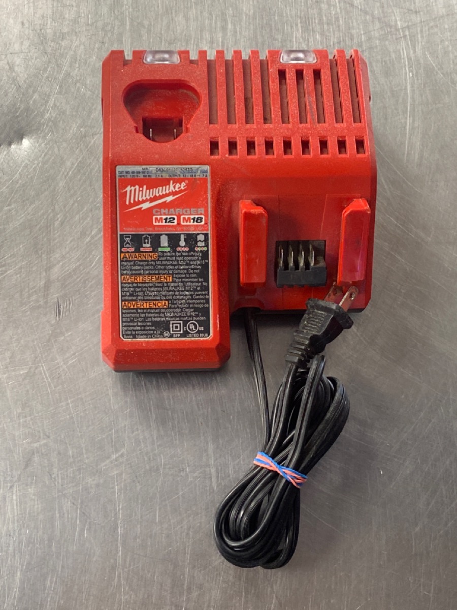 MILWAUKEE TOOLS 267220 Very Good Buya