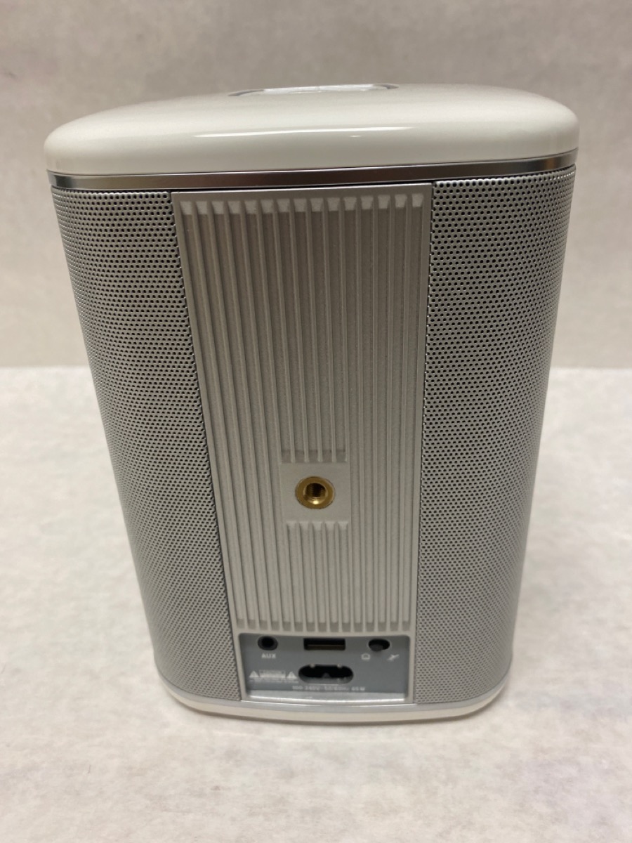 Riva Arena Compact MultiRoom Bluetooth Speaker White Very Good
