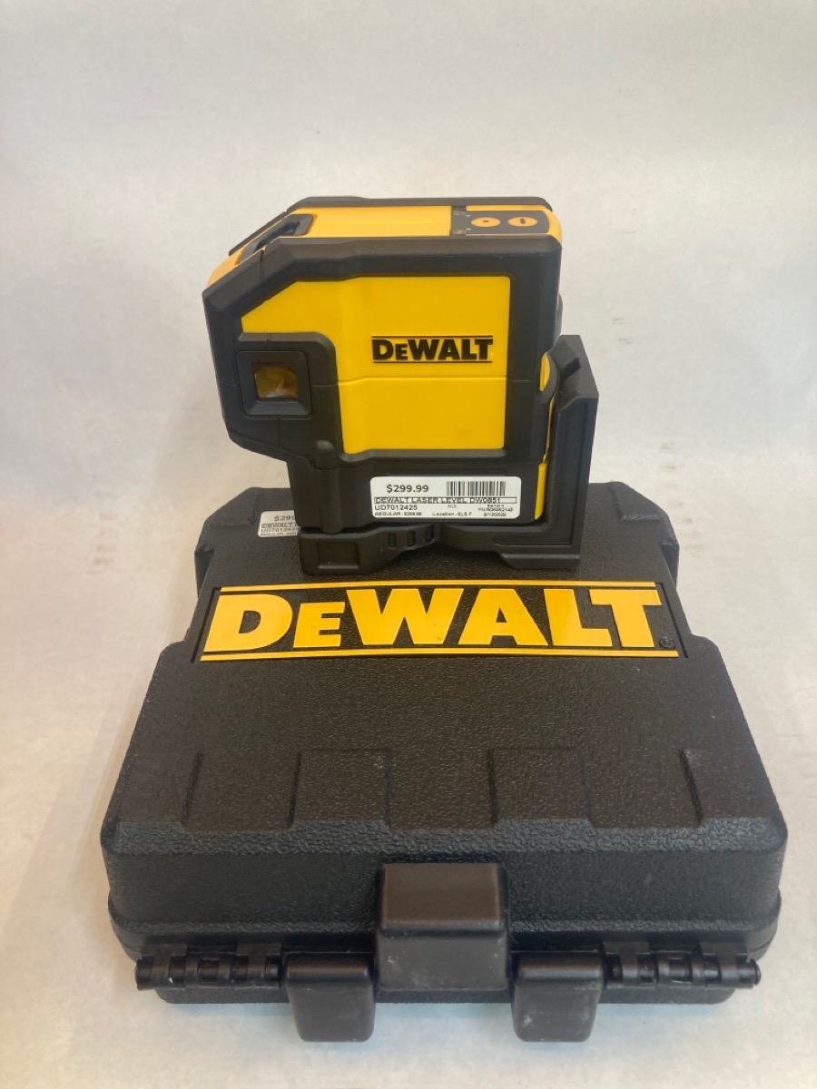 NEW DEWALT DW0851 SELF LEVELING SPOT BEAMS AND HORIZONTAL LINE 5 DOT