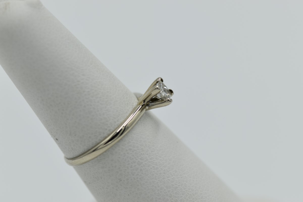 Lady's Gold Wedding Band 14K White Gold 1.6g Preowned Carob Diamond Co