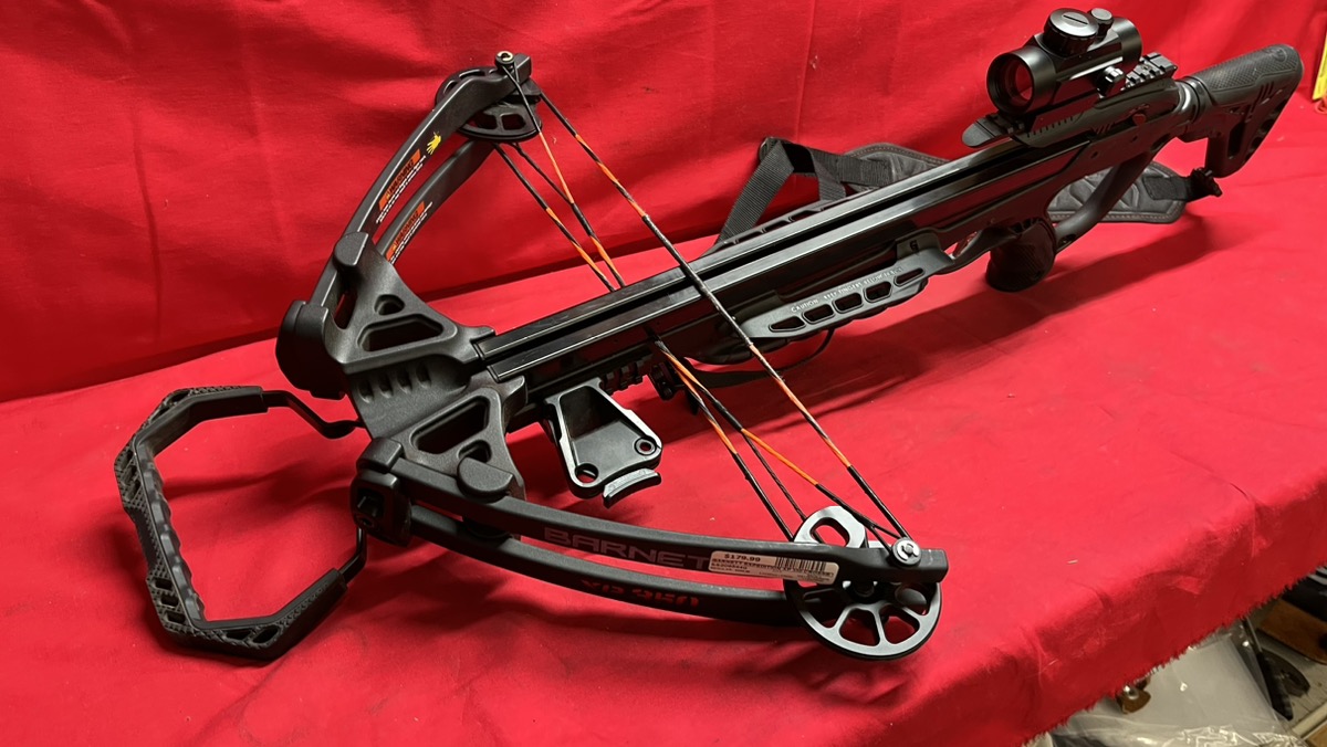 Expedition XP 350 Crossbow Package 165Lbs Draw Very Good
