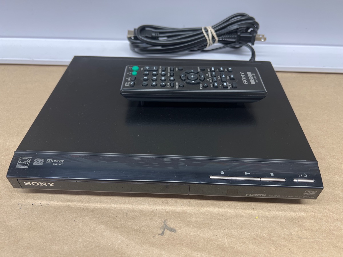 SONY dvd player DVPSR510H with HDMI cord and original remote Brand New