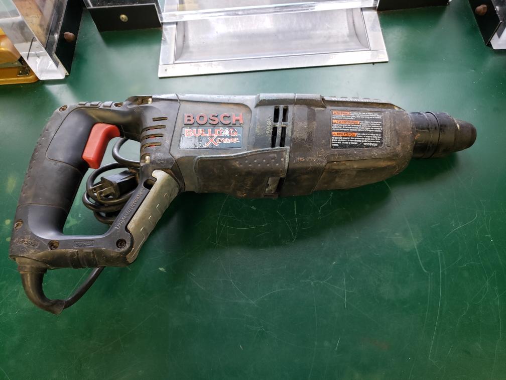 BOSCH 11255VSR BULLDOG XTREME 8 AMP 1" VARIABLE SPEED ROTARY HAMMER