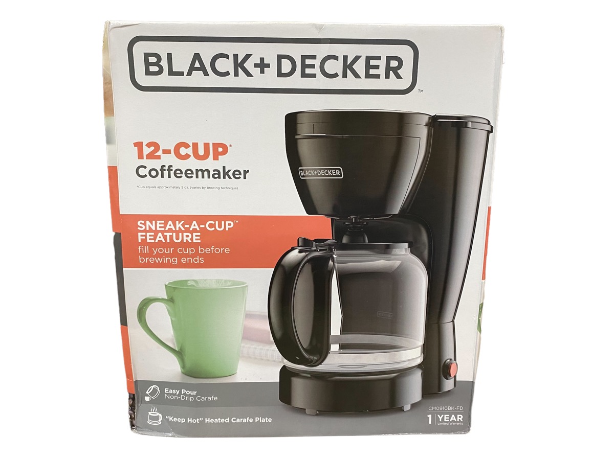 BLACK & DECKER 12CUP COFFEE MAKER BLACK AND DECKER 12CUP COFFEE Very