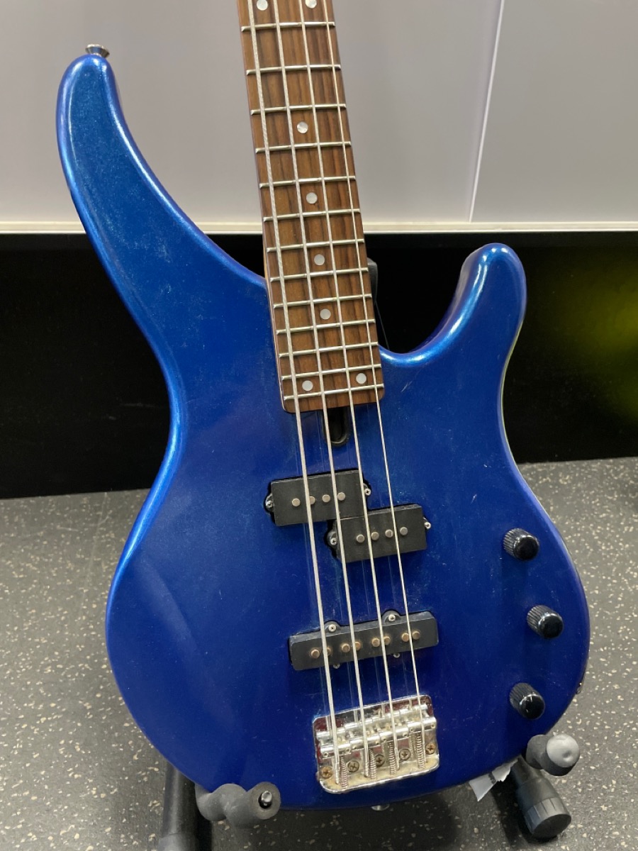 YAMAHA EXOTIC MANGO 4STRING BASS GUITAR, ROYAL BLUE SPARKLE, TRBX174EW Very Good Buya