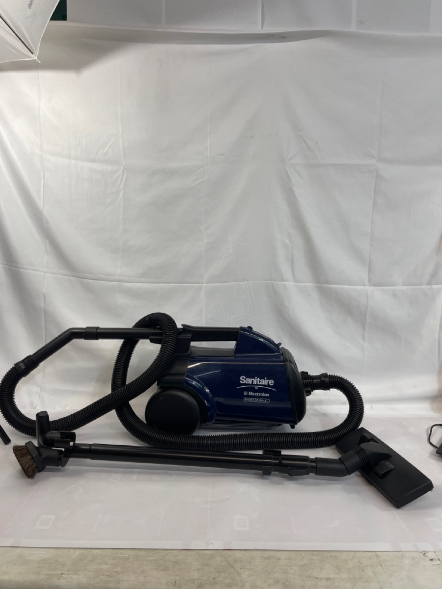 SANITAIRE S3681 MIGHTY PRO CANISTER VACUUM CLEANER Very Good | Sharp ...