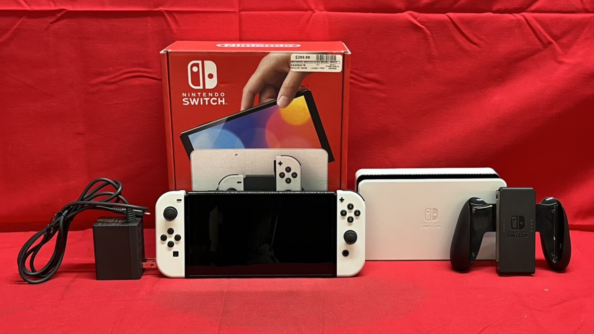 Nintendo Switch OLED Model HEG001 Handheld Console 64GB White Like