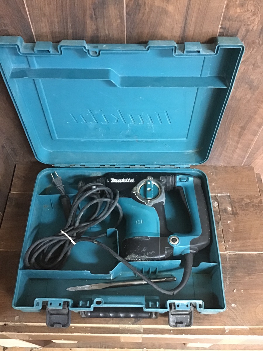 MAKITA PA6GF30 HAMMER DRILL Acceptable Loan Star Pawn LLC