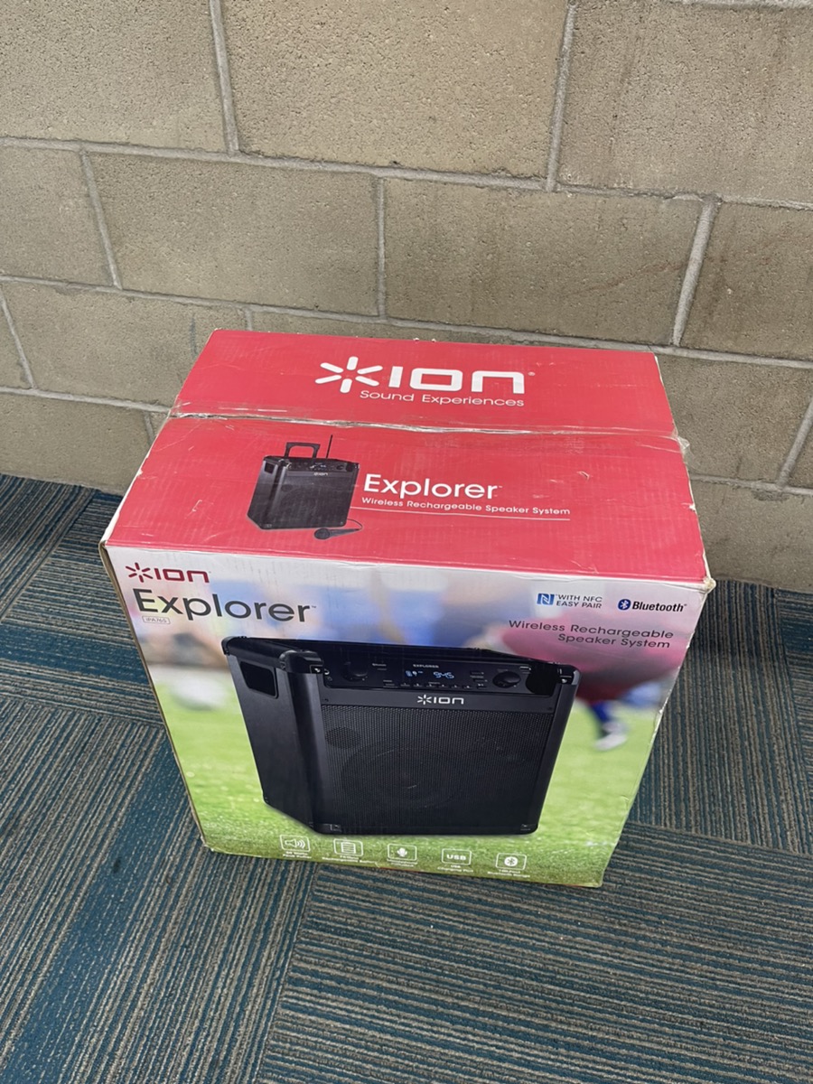 ION EXPLORER WIRELESS RECHARGEABLE SPEAKER SYSTEM Like New Central