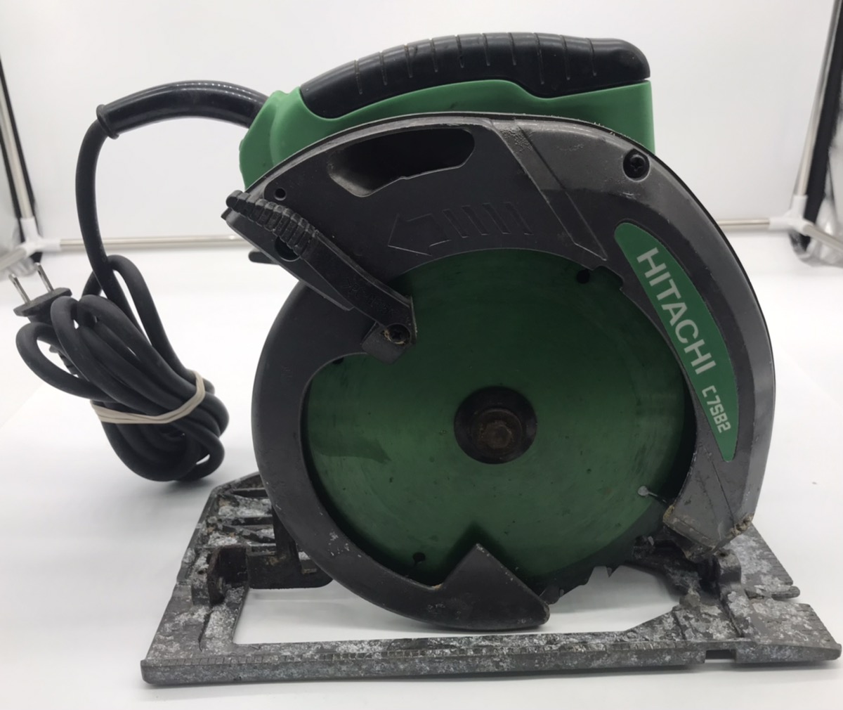 Hitachi C7SB2 71/4" 15Amp CordedElectric Circular Saw with Case Good