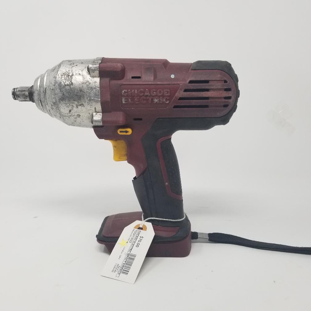 CHICAGO ELECTRIC IMPACT WRENCH 60380 BATTERY & CHARGER Very Good Top