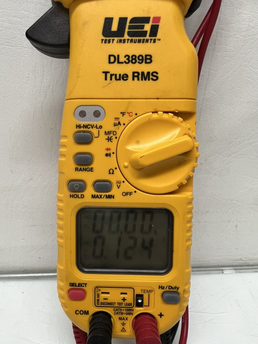UEI DL389B DIGITAL TRMS CLAMP METER MULTIMETER W/ CASE, MANUAL, TEST
