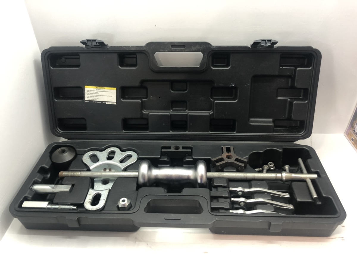 Maddox Slide Hammer Set MB161 Set* *Case Included* Very Good