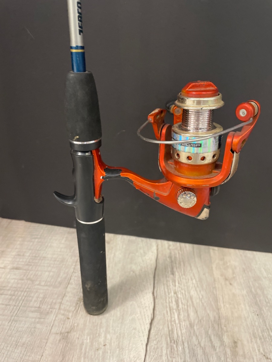 ZEBCO RT SERIES Like New HFO