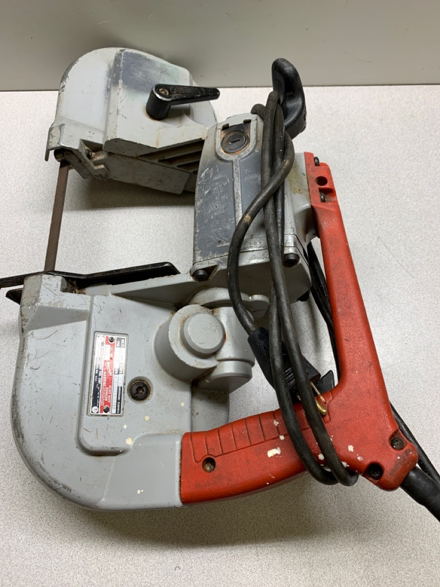 MILWAUKEE TOOLS 6230 HEAVY DUTY BANDAW Good Capitol City Pawn