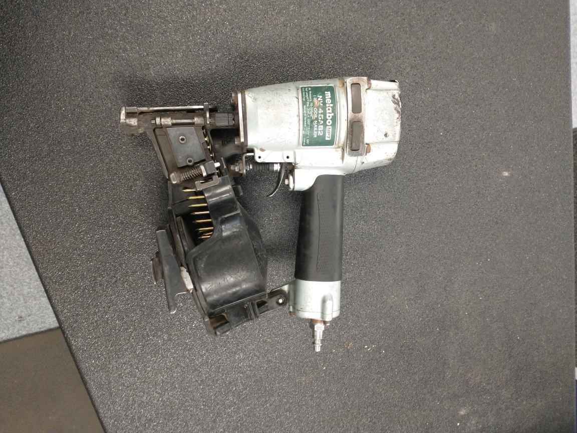 Metabo NV45AB2 13/4" Adjustable Drive Coil Roofing Nailer Acceptable