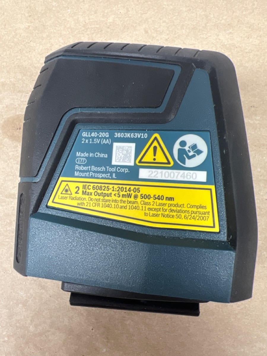 BOSCH GLL4020G selfleveling crossline greenbeam LASER LEVEL with