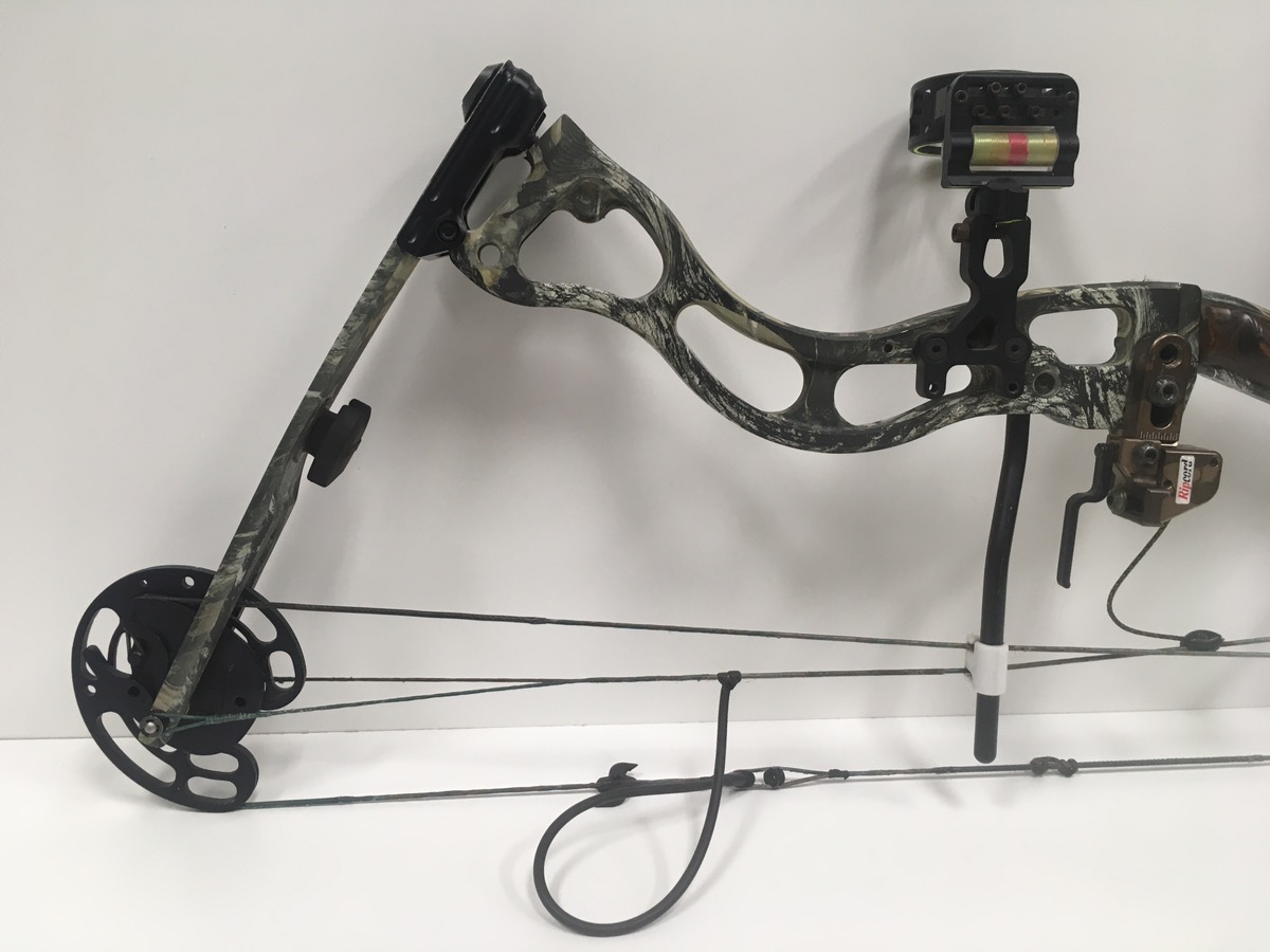PSE ARCHERY VENGEANCE COMPOUND BOW Very Good Buya