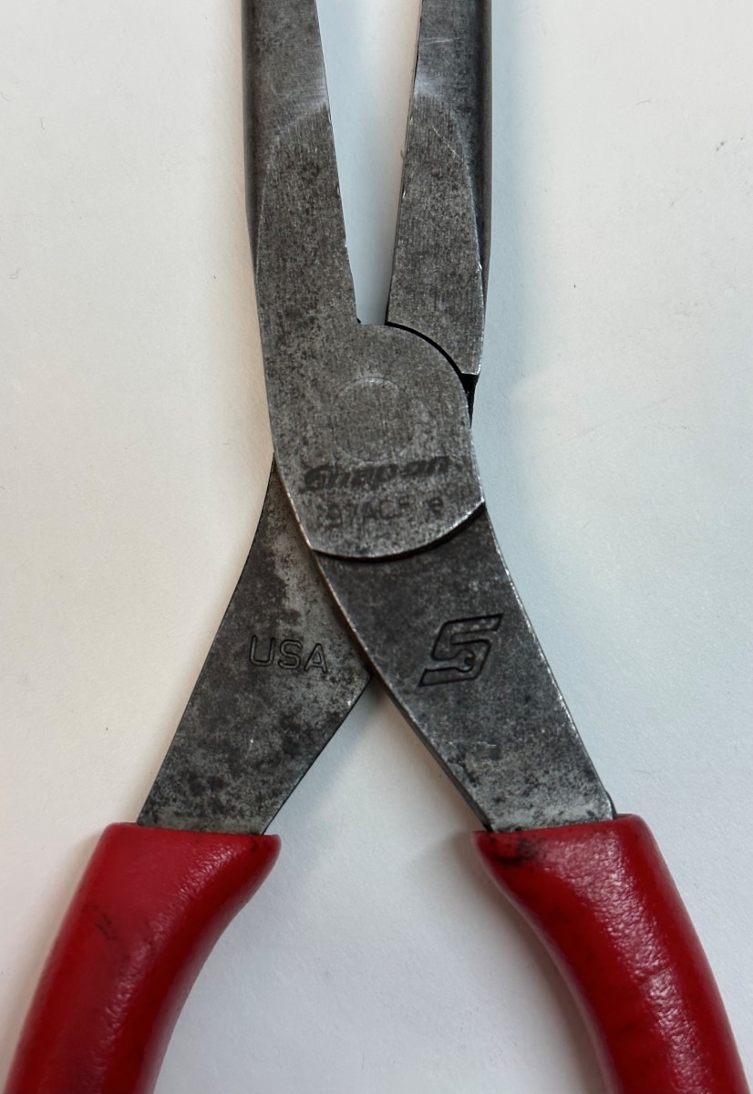 SnapOn 97ACF 9" Needle Nose Talon Grip Pliers Red Very Good Buya