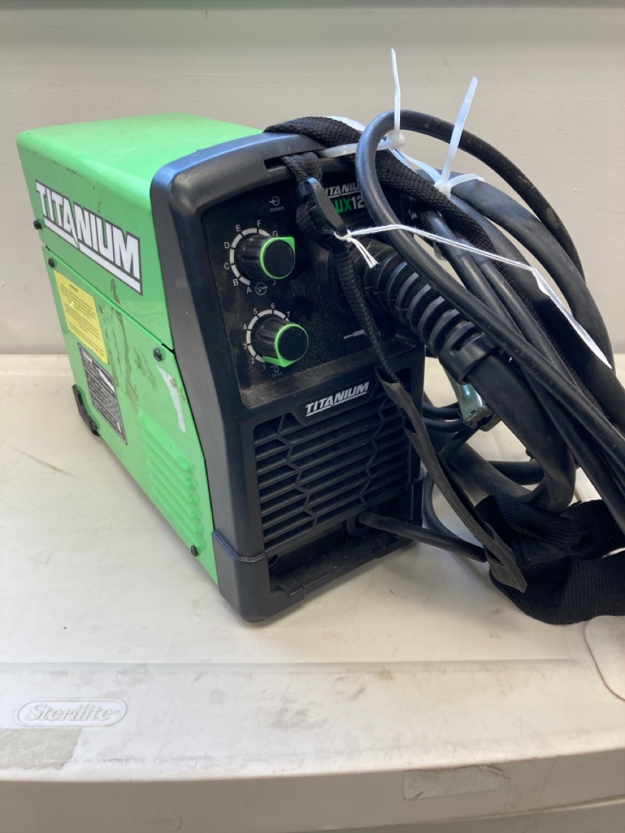 TITANIUM WIRE FEED WELDER 56355 Very Good Buya
