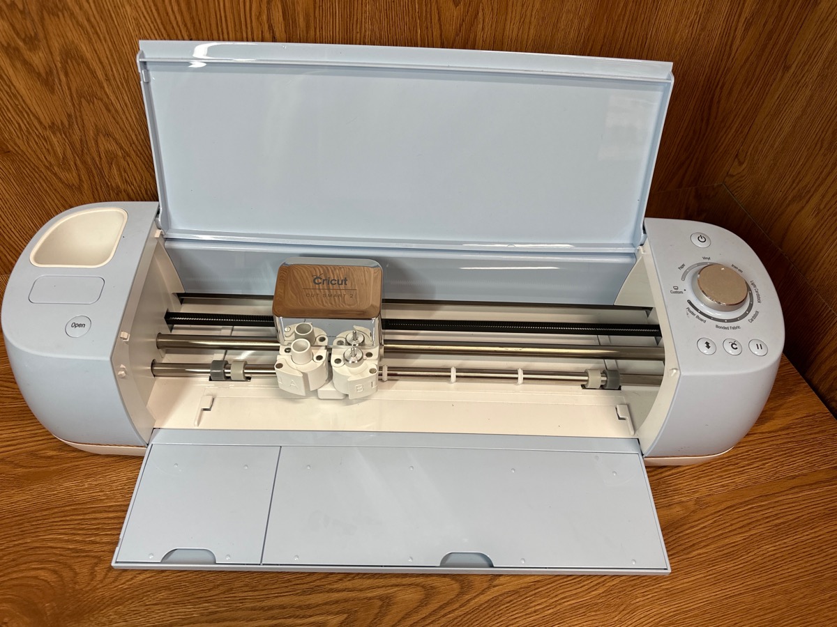 CRICUT EXPLORE AIR 2 Acceptable Buya