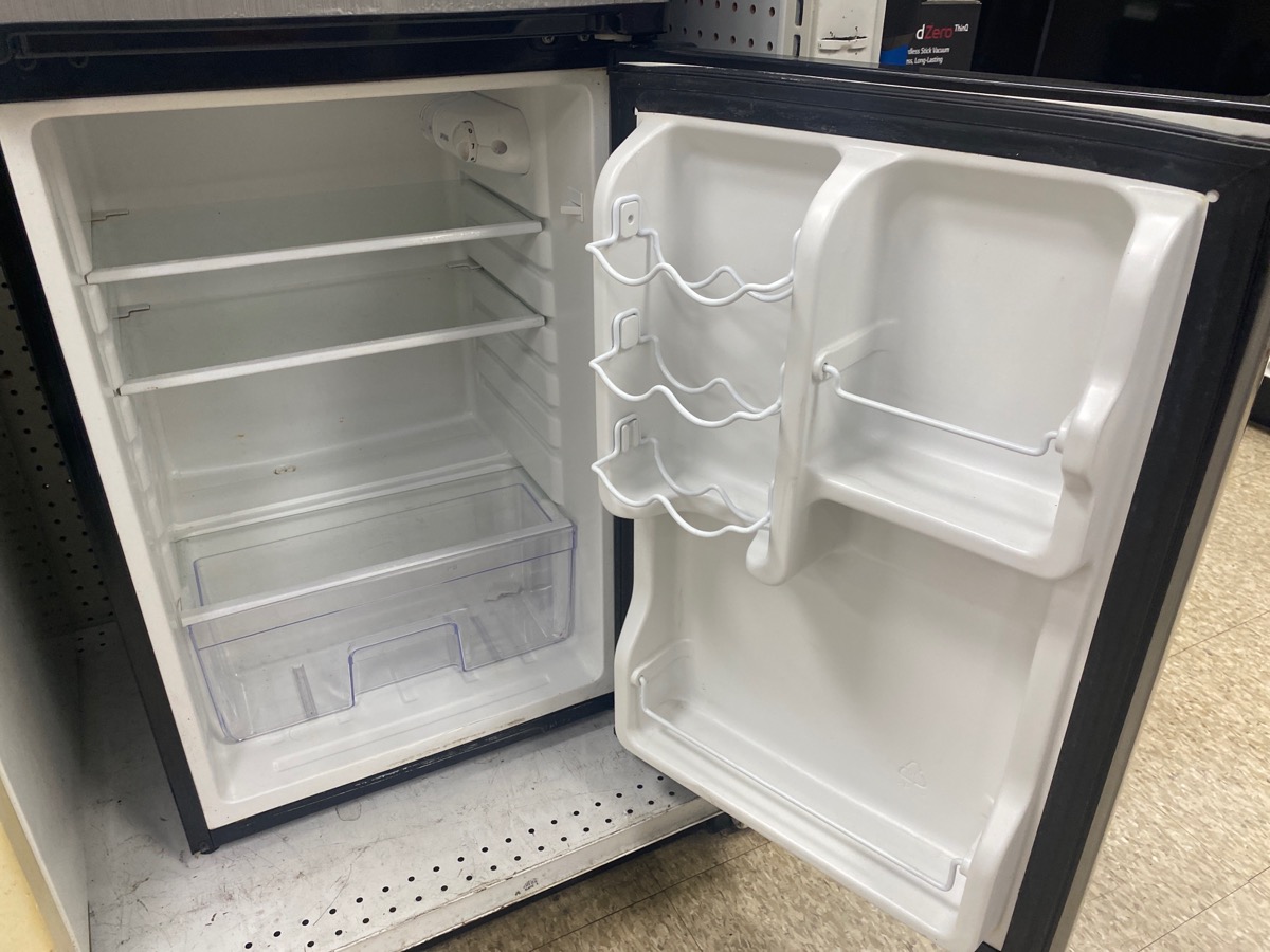 VISSANI REFRIGERATOR Acceptable Buya