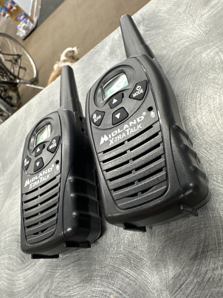MIDLAND XTRA TALK WALKIE TALKIES Good Buya