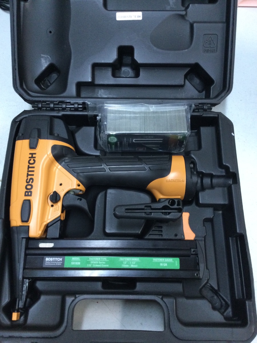 BOSTITCH SX1838 NAILER/STAPLER Like New Carson Jewelry & Loan