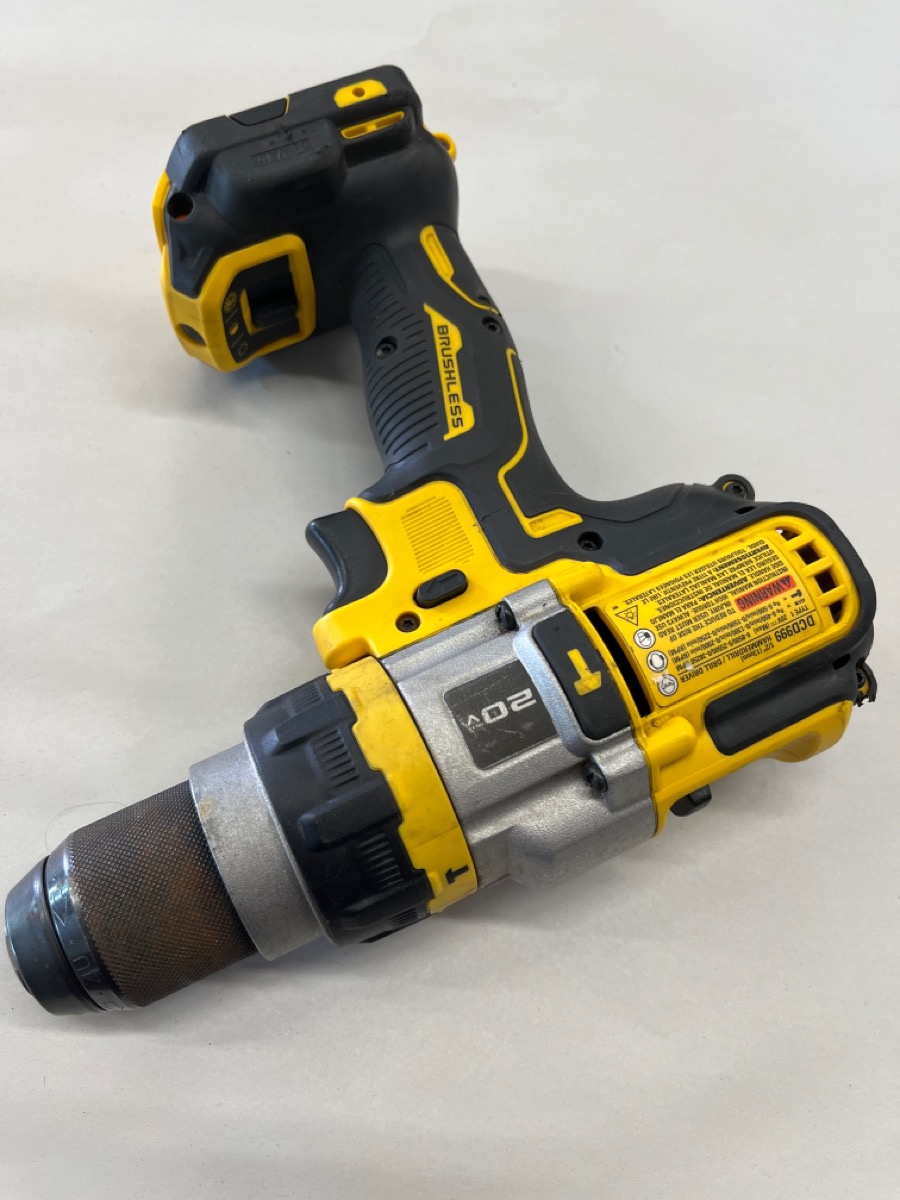 DeWalt DCD999 Flexvolt 20V Max XR Brushless 1/2 Hammer Drill 20 Volt