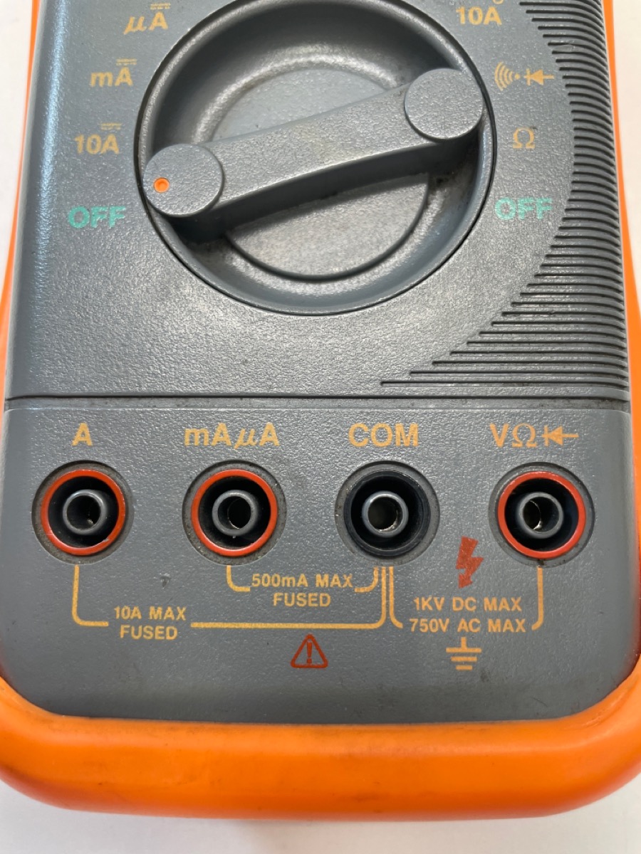 BLUEPOINT DIGITAL MULTIMETER BY SNAPON Like New Buya