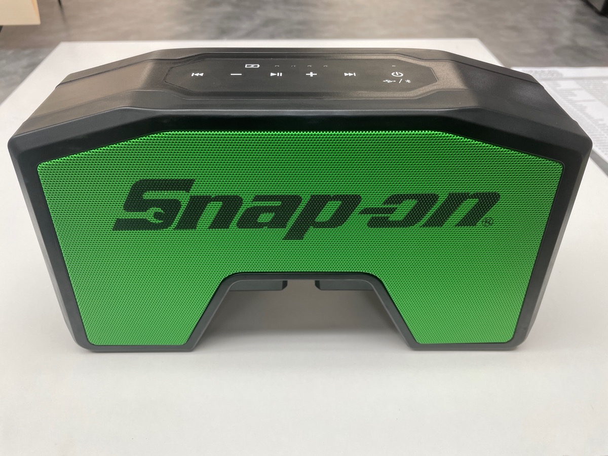 SNAPON GREEN CTBTS861G PORTABLE/BLUETOOTH SPEAKER Good Buya